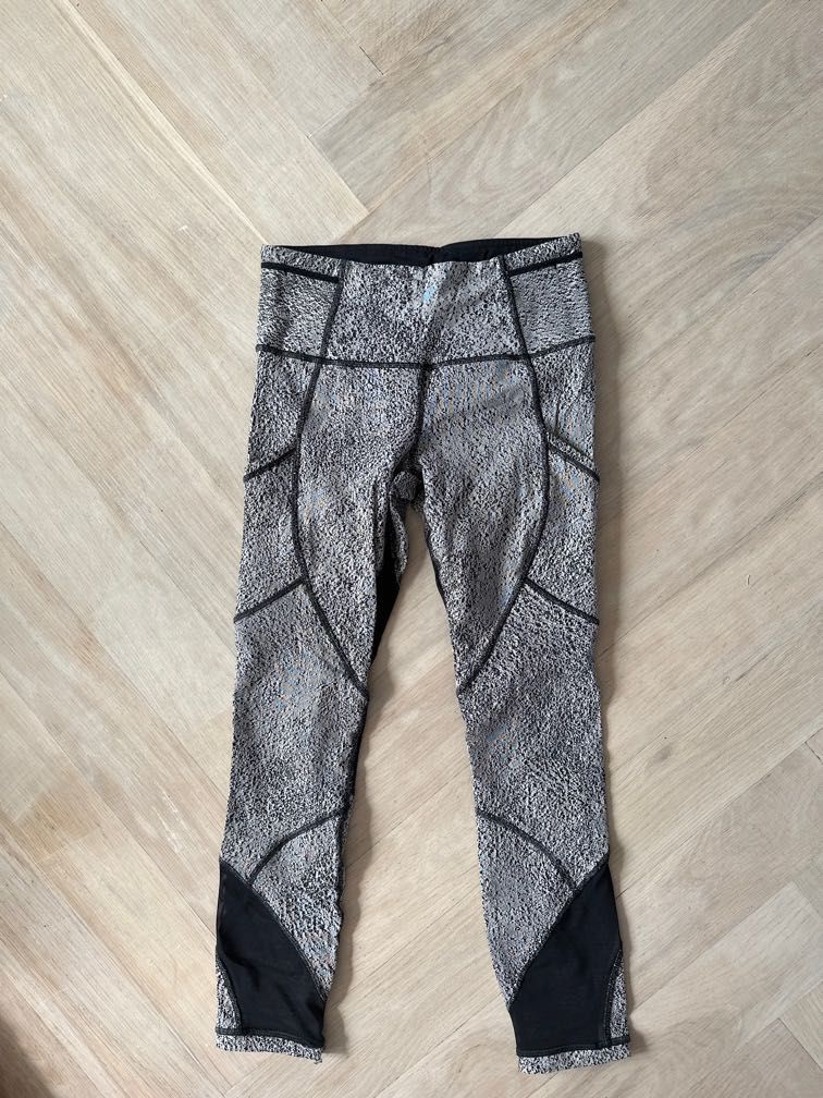 Lululemon leggings black and white online
