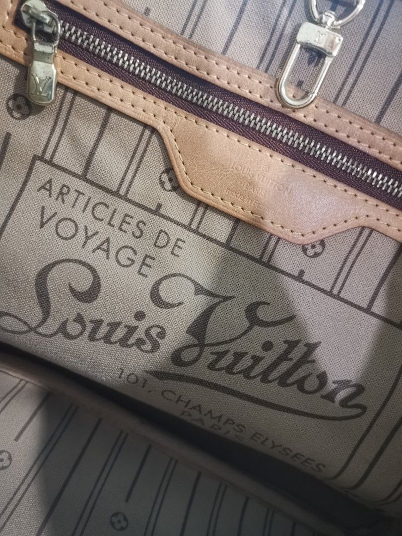 100% Authentic Louis Vuitton Articles De Voyage 101, Champs Elysees Paris  Handba for sale in Miami, FL - 5miles: Buy and Sell