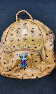(Category: ) located in . Submitted by tina_1985 (Listing ID 1205584774, Image 1). Description: .