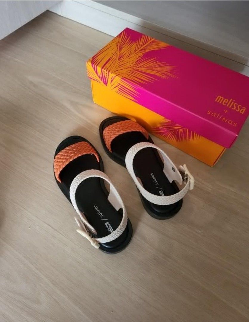 Melissa salinas deals mar sandal