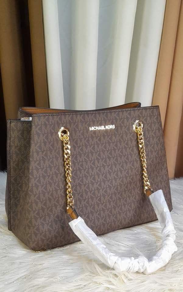 Michael Kors Large Teagan Luxury Bags Wallets on Carousell
