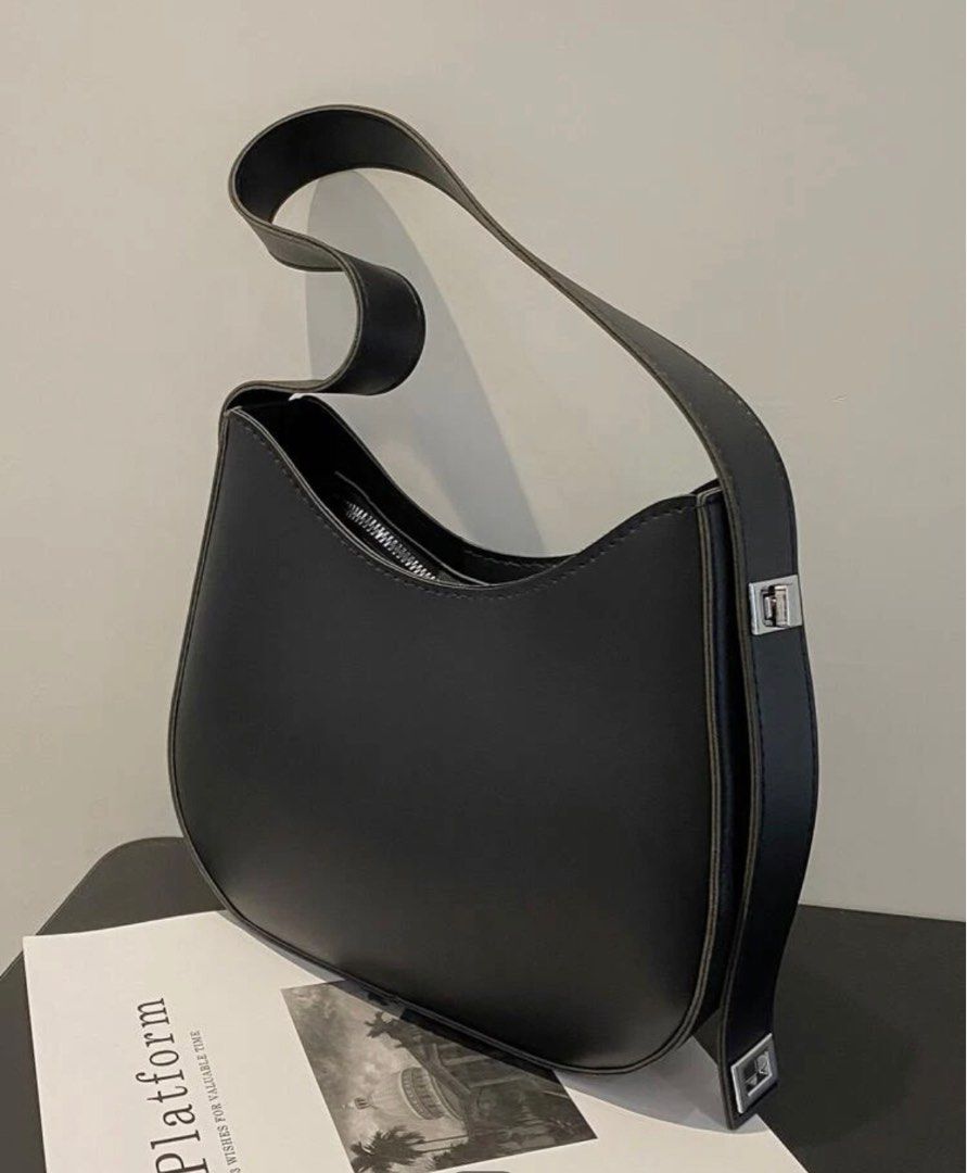 Minimalist saddle bag Women s Fashion Bags Wallets Shoulder