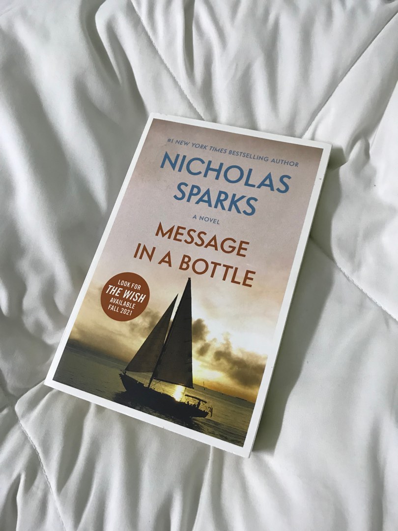 NEW Message in a Bottle by Nicholas Sparks, Hobbies & Toys, Books
