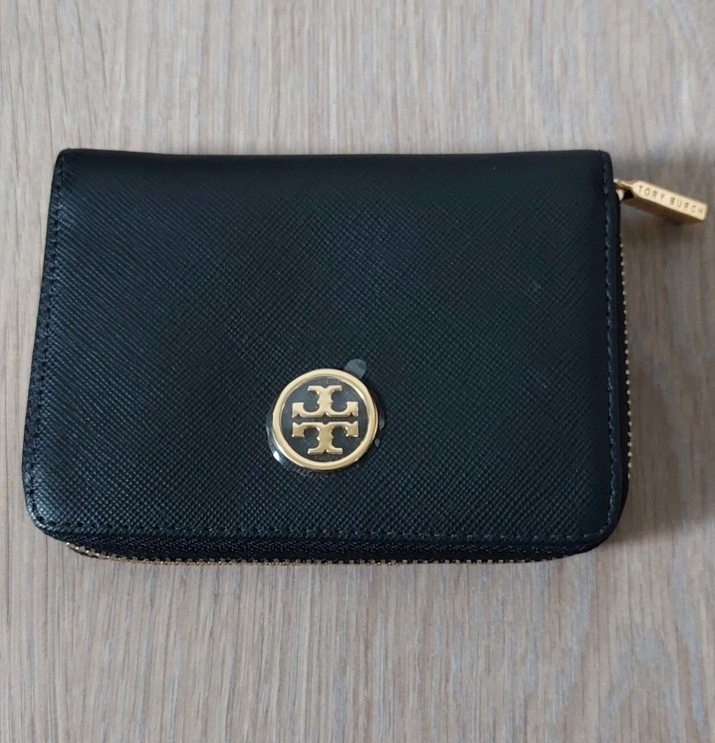 NEW Tory Burch Robinson Zip Coin Case - Black, Women's Fashion, Bags &  Wallets, Purses & Pouches on Carousell