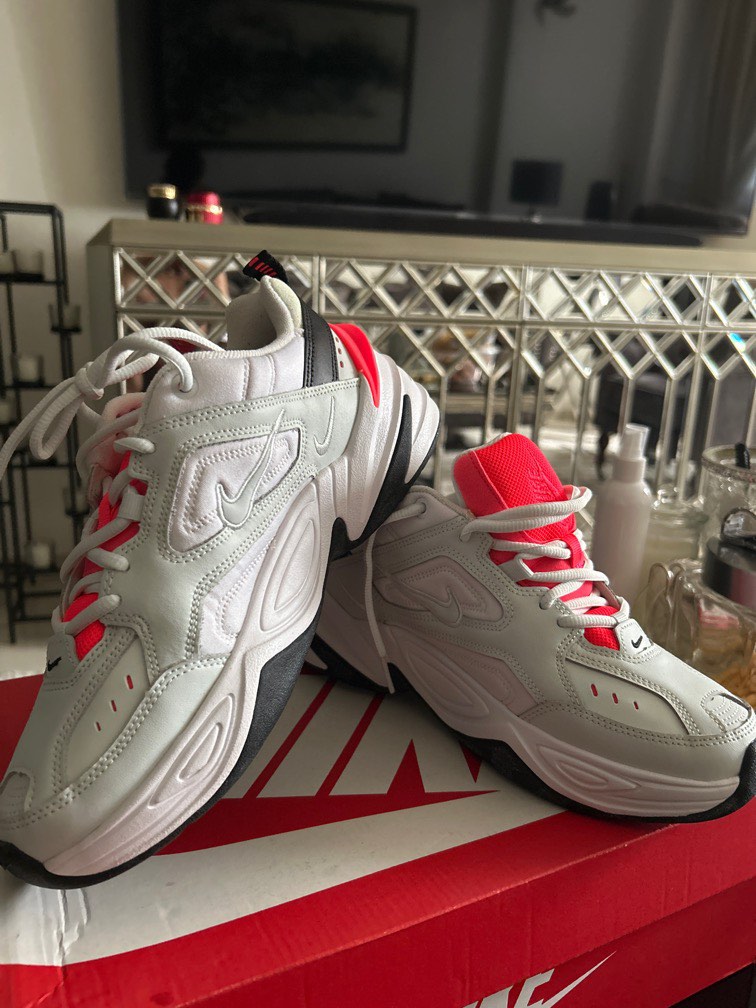 White nike clearance tekno womens