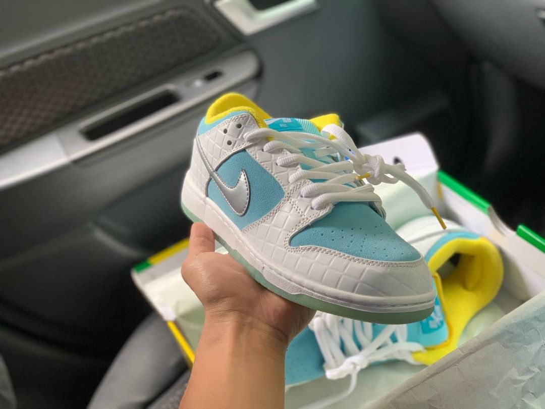NIKE SB DUNK LOW FTC LAGOON PULSE