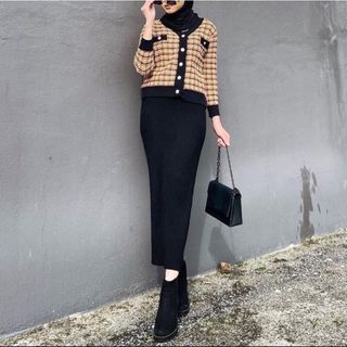 (Category: ) located in . Submitted by clothesly (Listing ID 1205586917, Image 1). Description: .