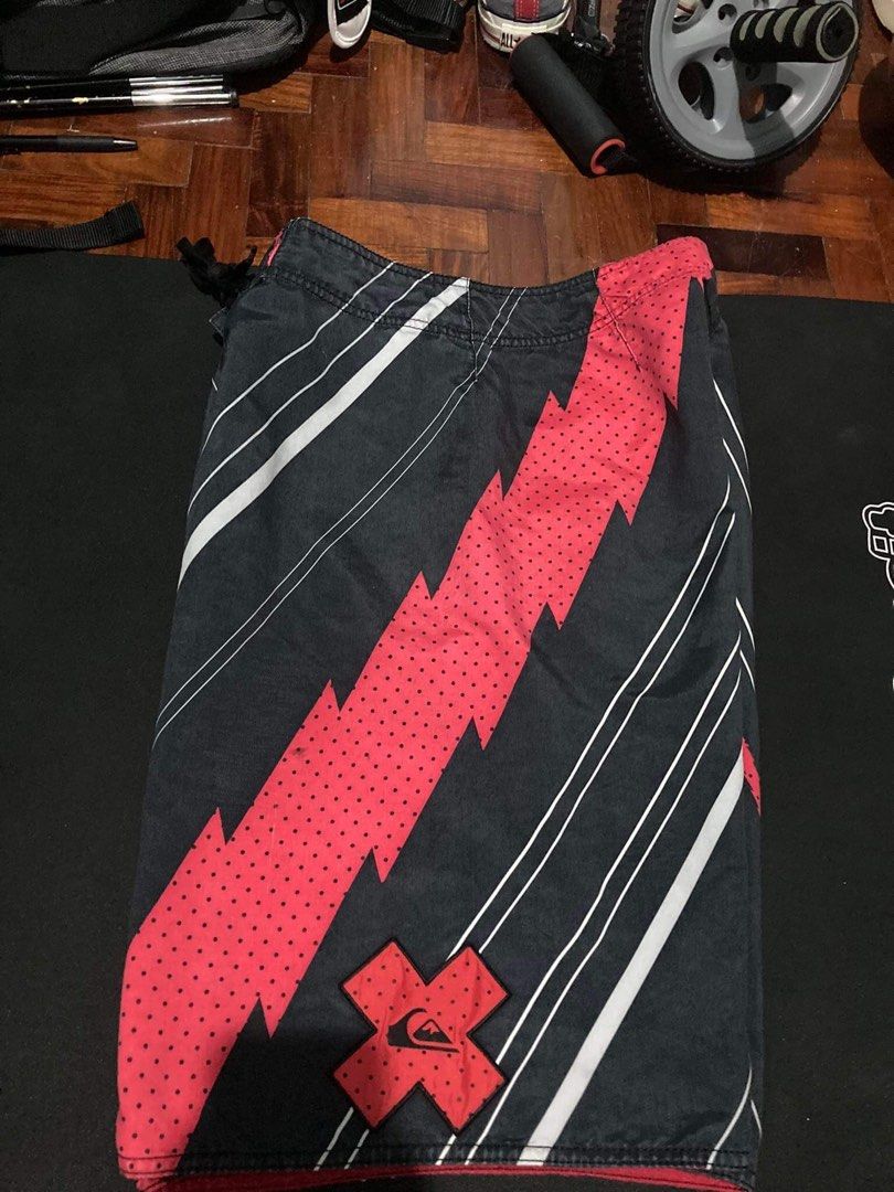 quiksilver-men-s-fashion-bottoms-shorts-on-carousell