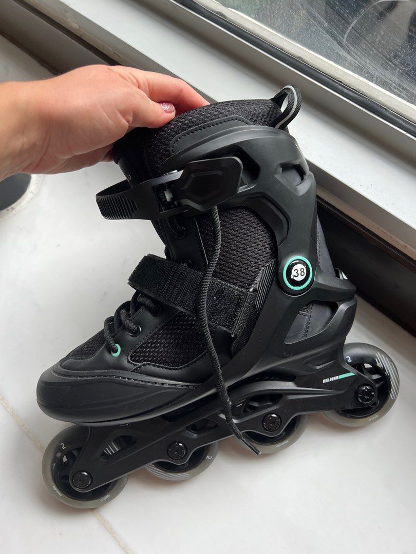 Roller blades, Sports Equipment, Sports & Games, Skates, Rollerblades