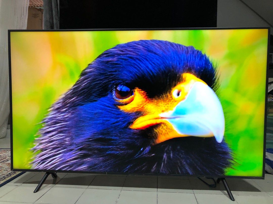 Samsung 7 series 65 inchi 4k smart led new condition display unit, TV