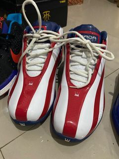 Sepatu basket dada supreme