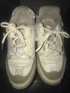 Sepatu Sneakers PVN Jungkook Cream 39