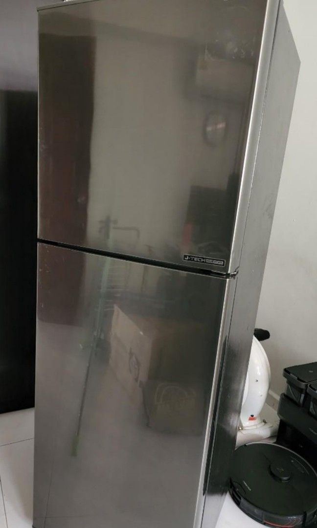 dometic fridge tripping breaker