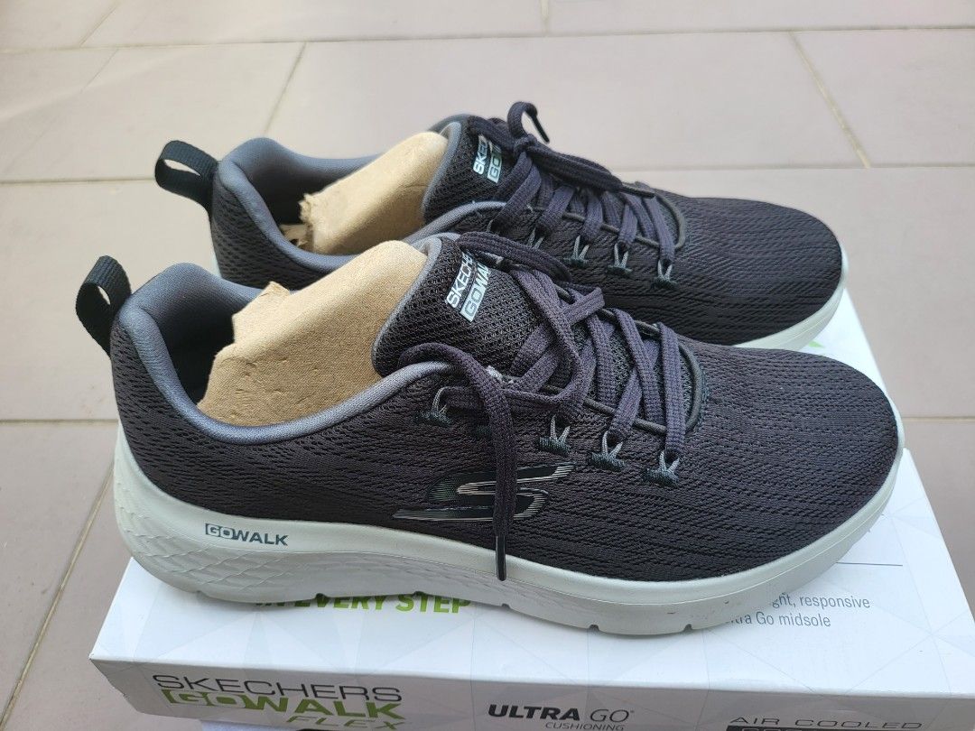 Skechers sales size 8