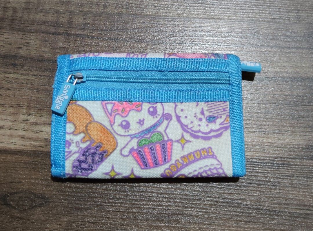SMIGGLE DIY color velcro wallet, Women's Fashion, Bags & Wallets ...