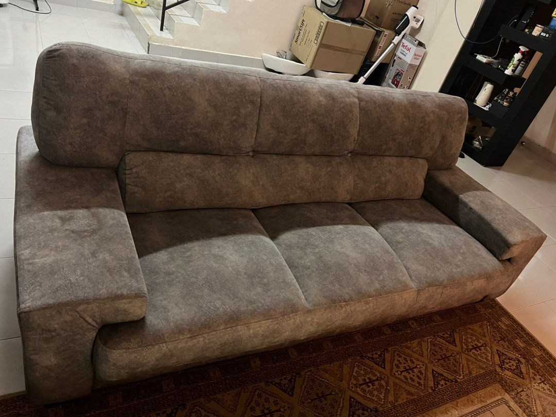 SOFA HARVEY NORMAN, Furniture & Home Living, Furniture, Sofas on Carousell