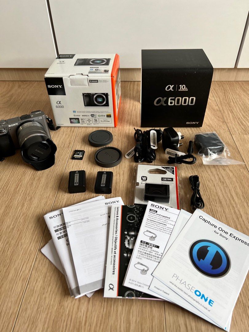 Sony A6000 Emount camera with APSC Sensor, Photography, Cameras on