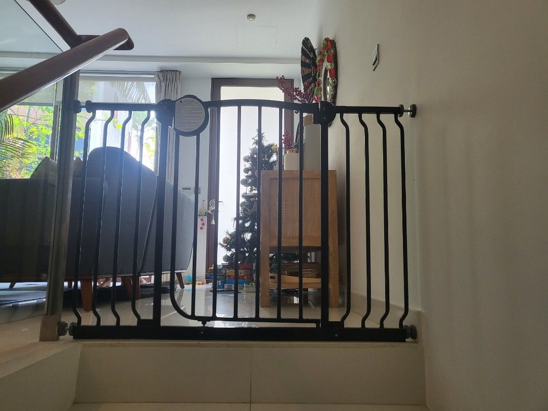 Stair Gate, Babies & Kids, Baby Nursery & Kids Furniture, Safety Gates