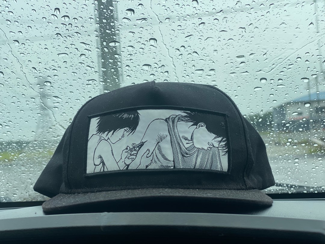 supreme akira hat