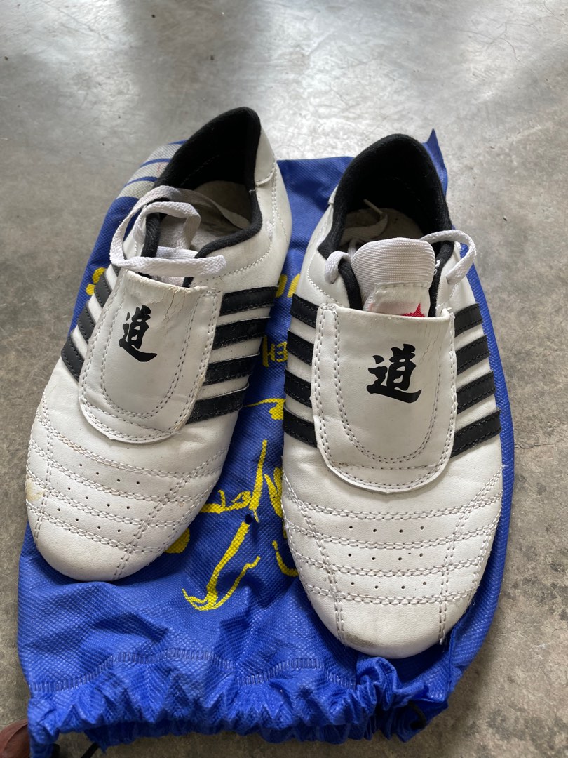 taekwondo shoes
