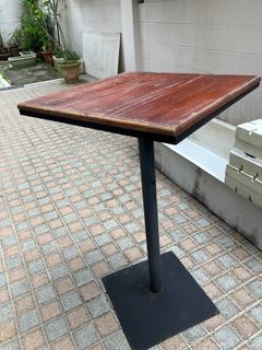 Tall bar tablesX2