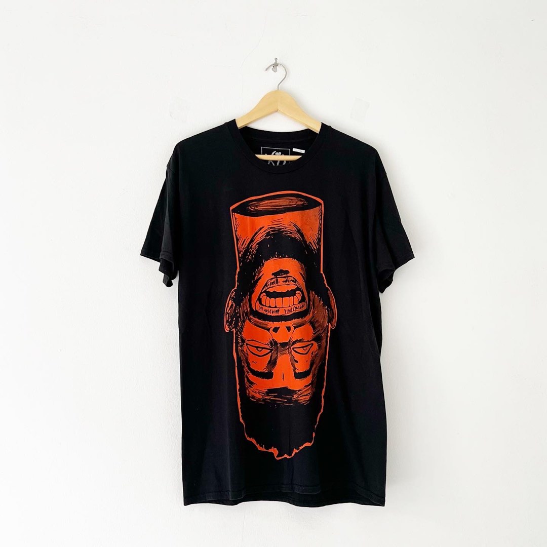 the weeknd tour, Fesyen Pria, Pakaian , Atasan di Carousell