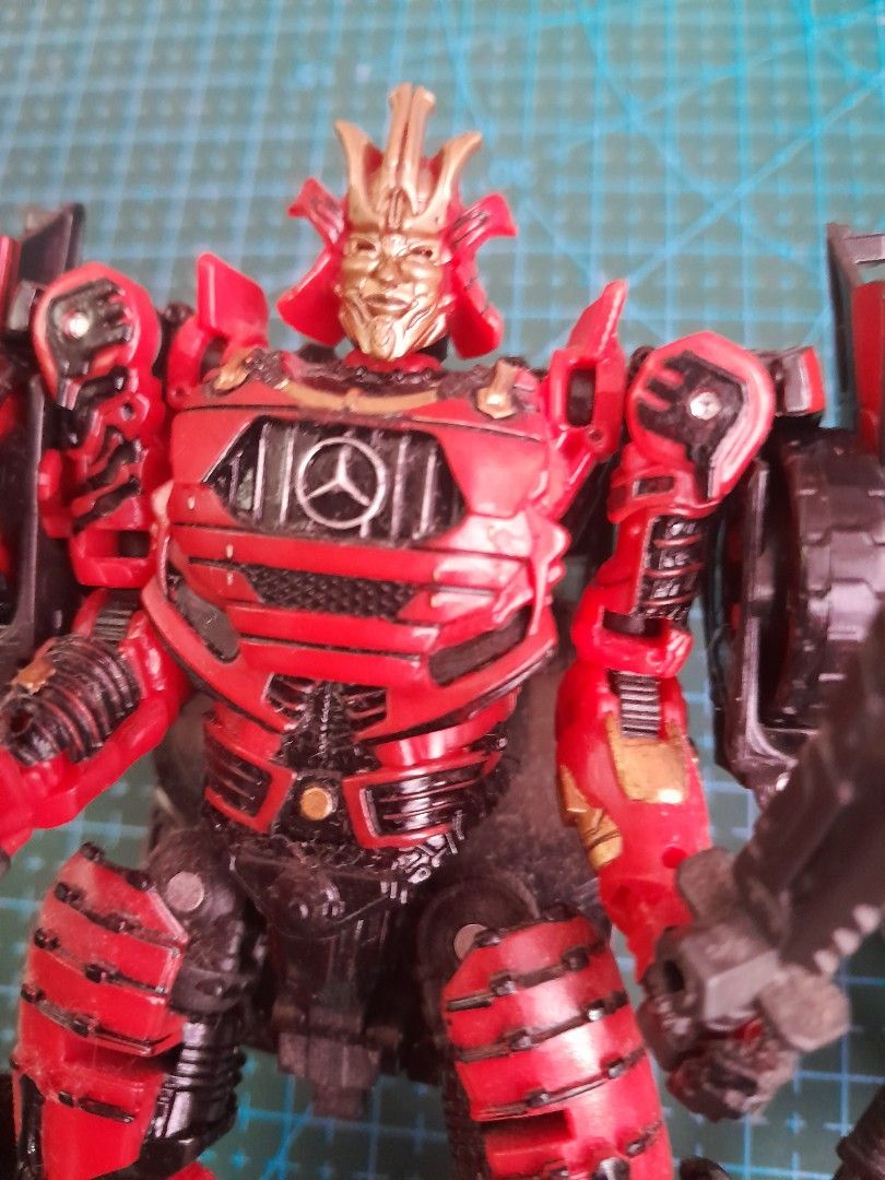 Transformers deluxe repaint drift crosshair hotrod set, Hobbies & Toys