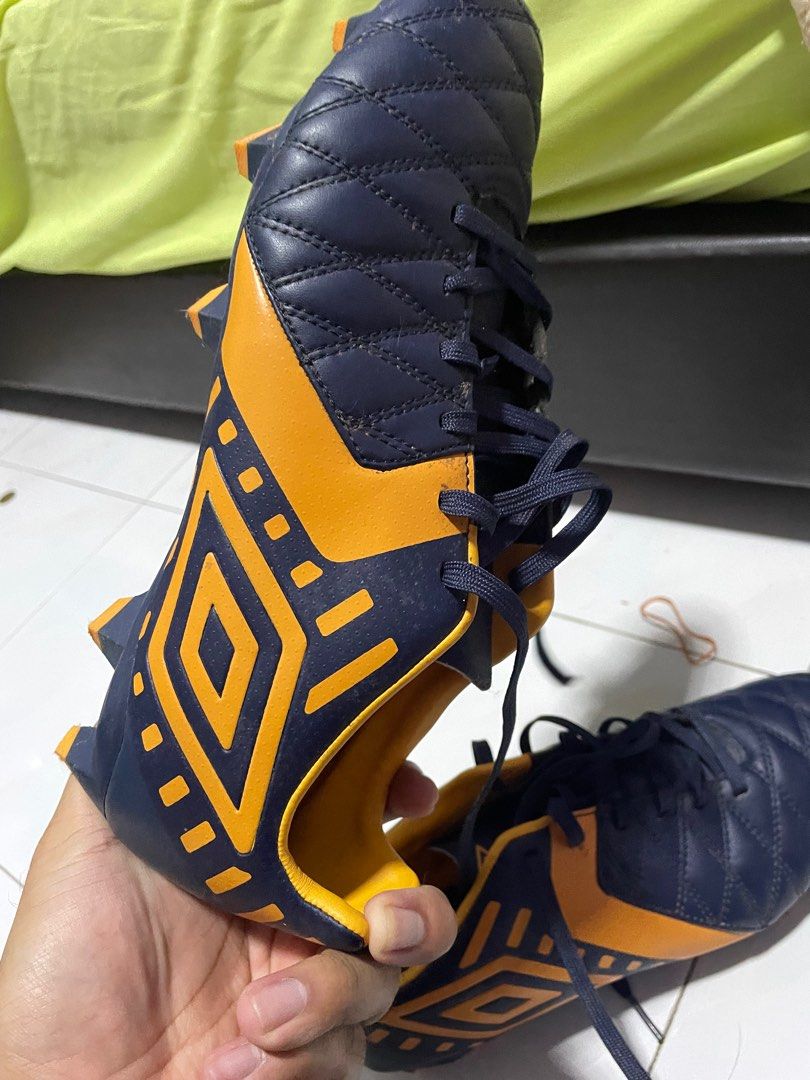 UMBRO MEDUSA II CLUB HG FOOTBALL BOOT
