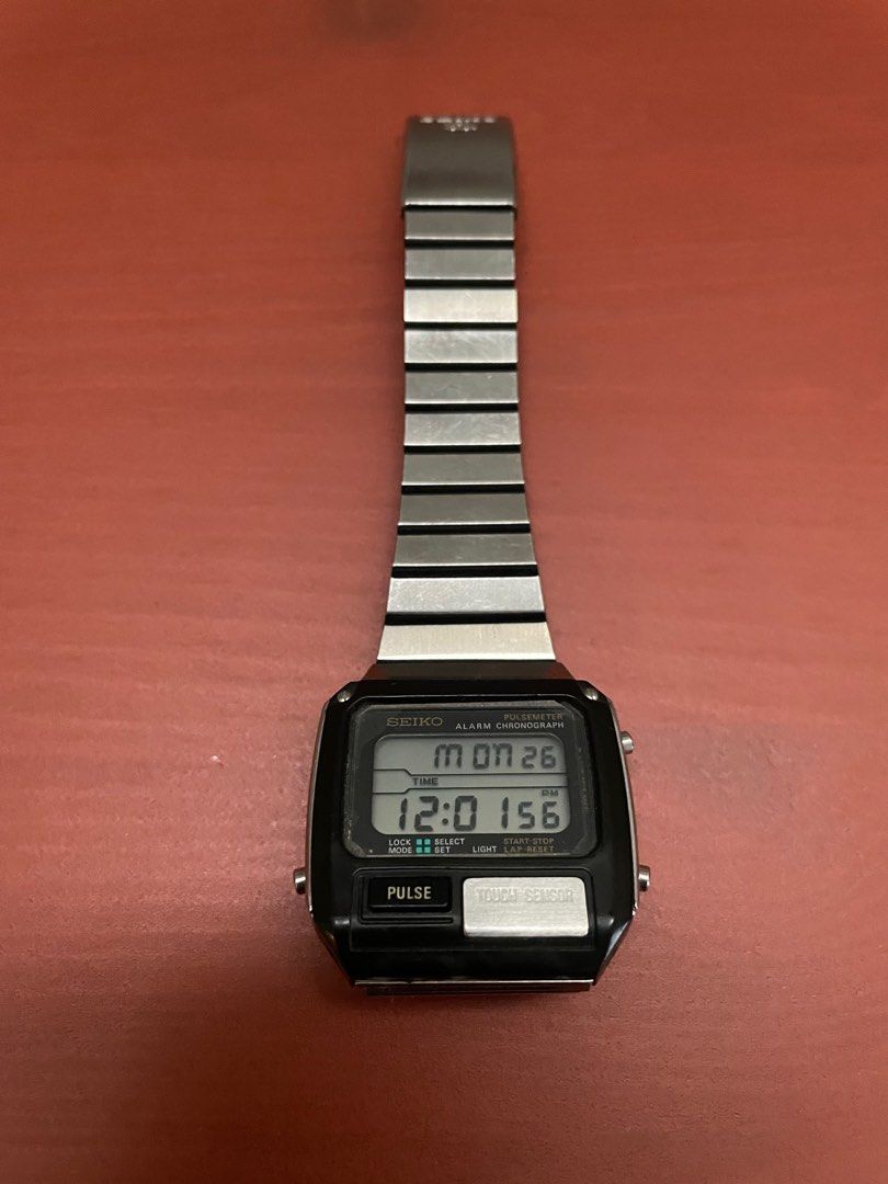 Vintage Seiko Digital PULSE S229, Men's Fashion, Watches & Accessories,  Watches on Carousell