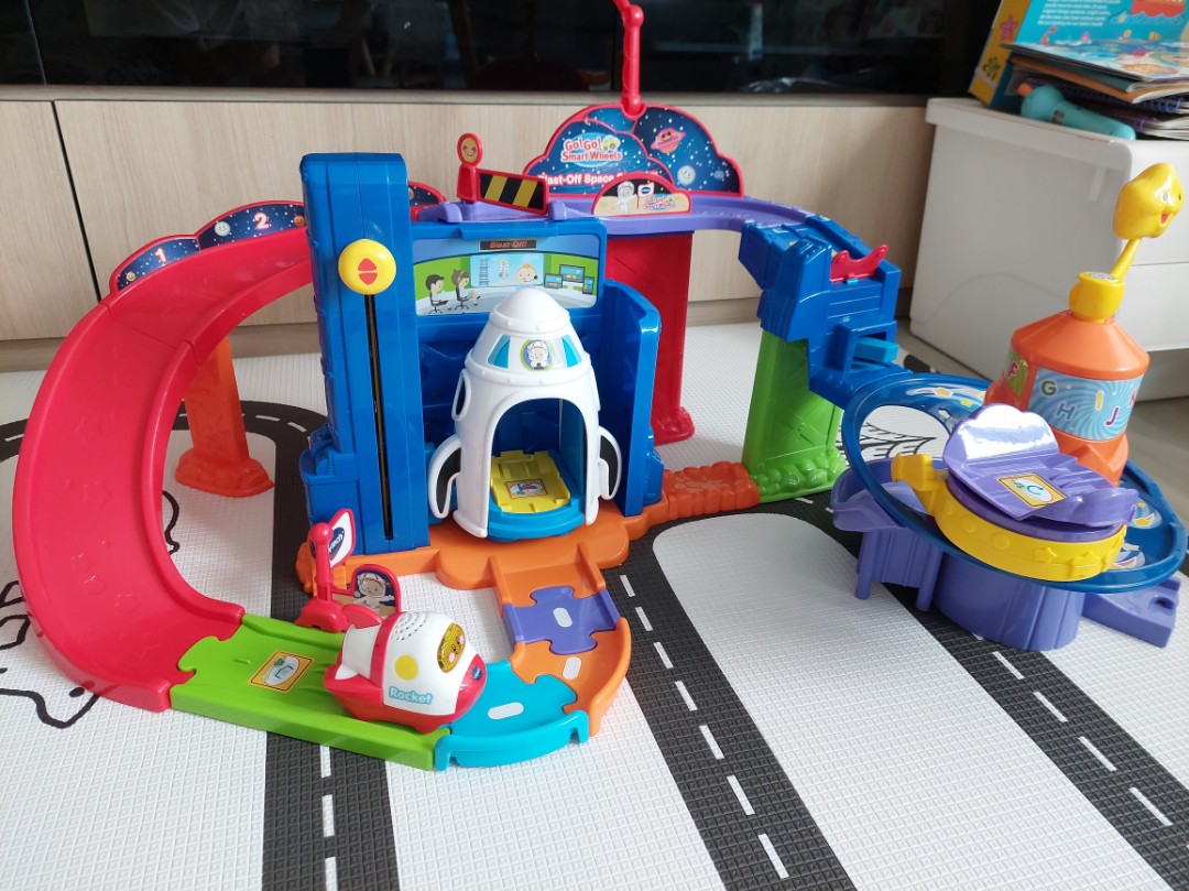 Go! Go! Smart Wheels® │ Blast-Off Space Station™ │, 47% OFF