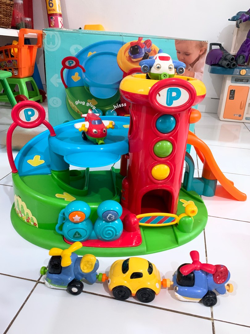Elc whizz around garage on sale