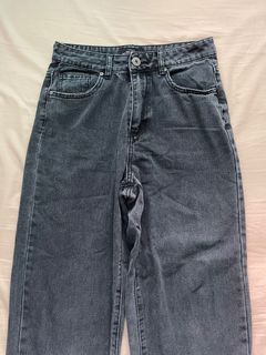 (Category: ) located in . Submitted by shkate (Listing ID 1205511679, Image 1). Description: .