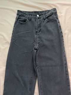 (Category: ) located in . Submitted by shkate (Listing ID 1205512694, Image 1). Description: .