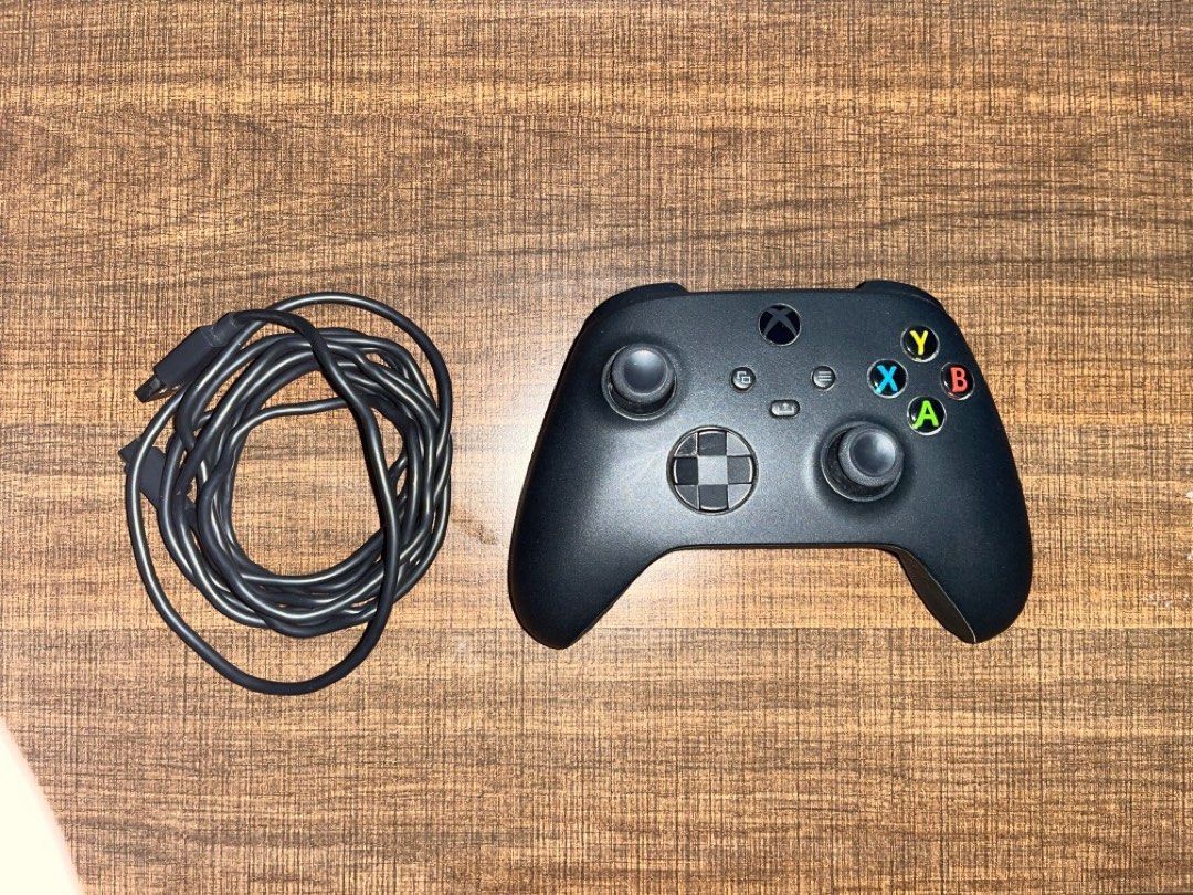 Xbox Wireless Controller + USB-C® Cable
