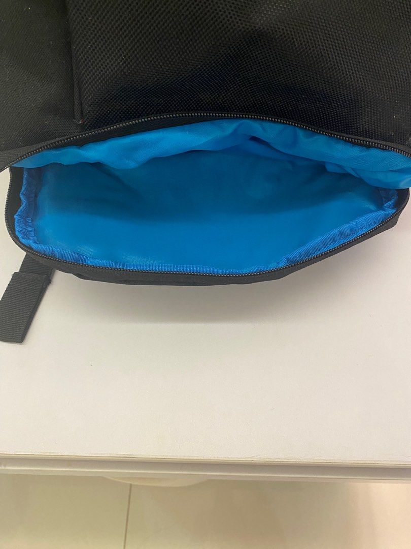 Yonex Performance 2022 Backpack, Men's Fashion, Bags, Backpacks on