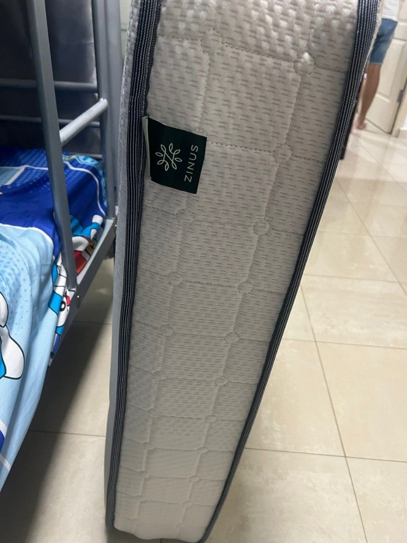 Zinus single mattress, Furniture & Home Living, Furniture, Bed Frames