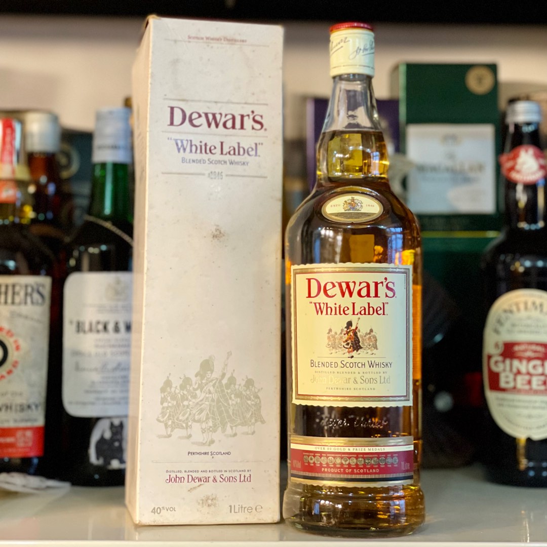 1L Dewars Whisky White Label w box 1000ml, Food & Drinks, Beverages on ...