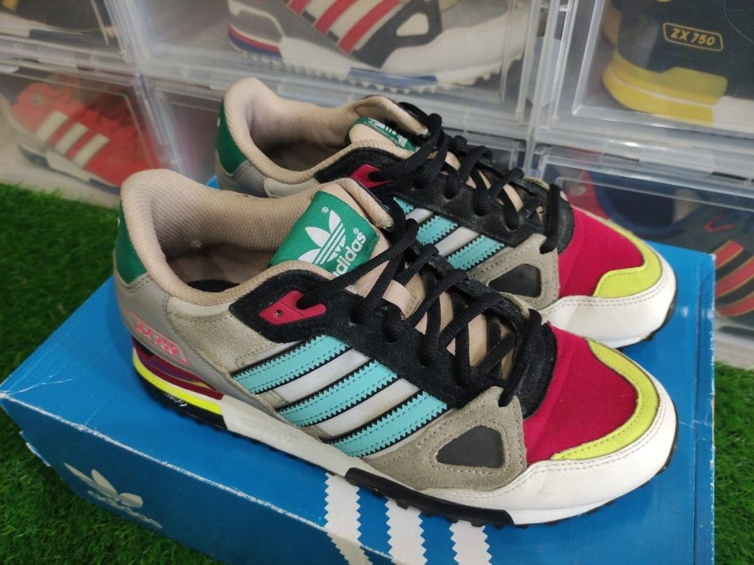 ADIDAS ZX 750 MICKEY, Women's Fashion, Footwear, Sneakers on Carousell