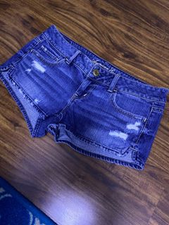 (Category: ) located in . Submitted by coco_closet (Listing ID 1205657587, Image 1). Description: .