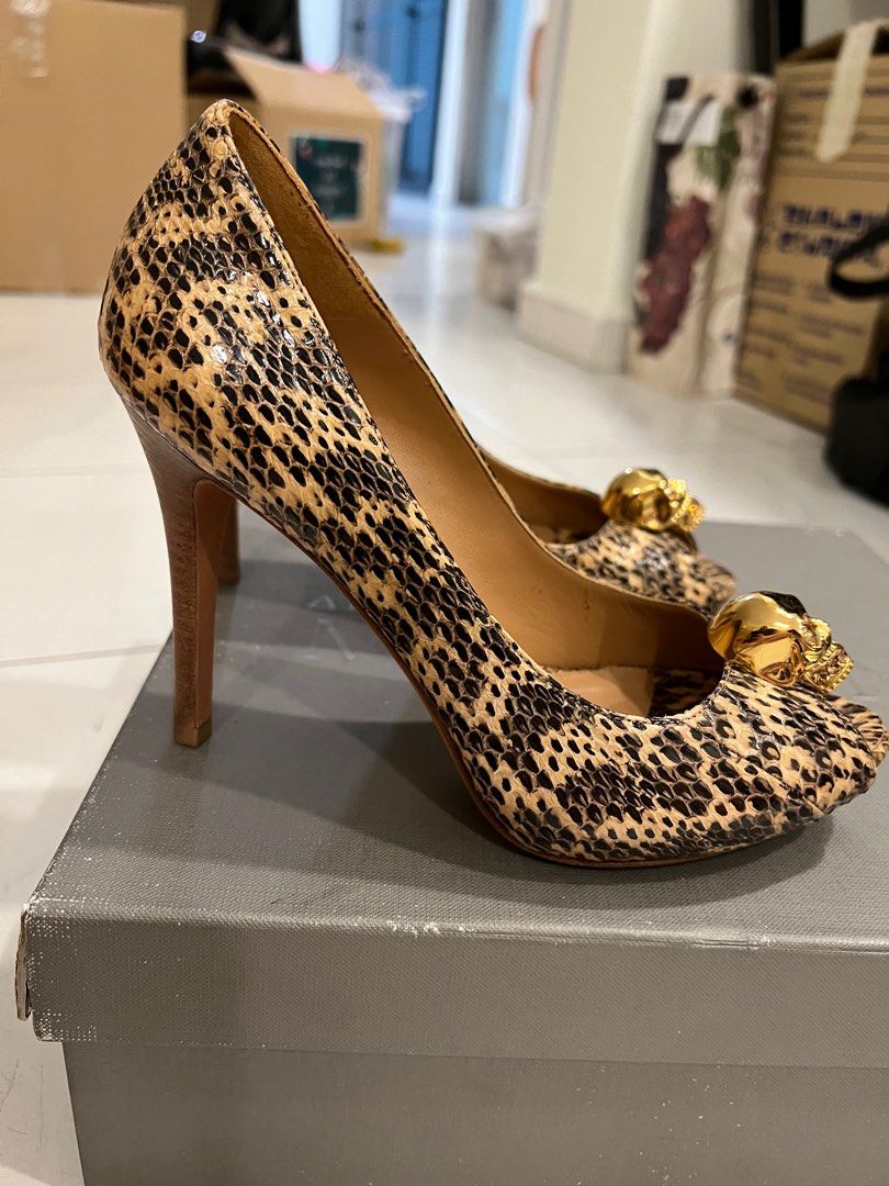 Mcqueen heels hotsell
