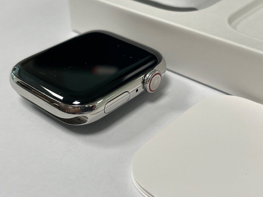 Apple Watch SE (2022) Review: Entry-Level Excellence - Tech Advisor