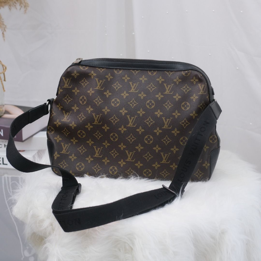 Louis Vuitton Monogram Macassar Torres GM - Brown Messenger Bags, Bags -  LOU751102