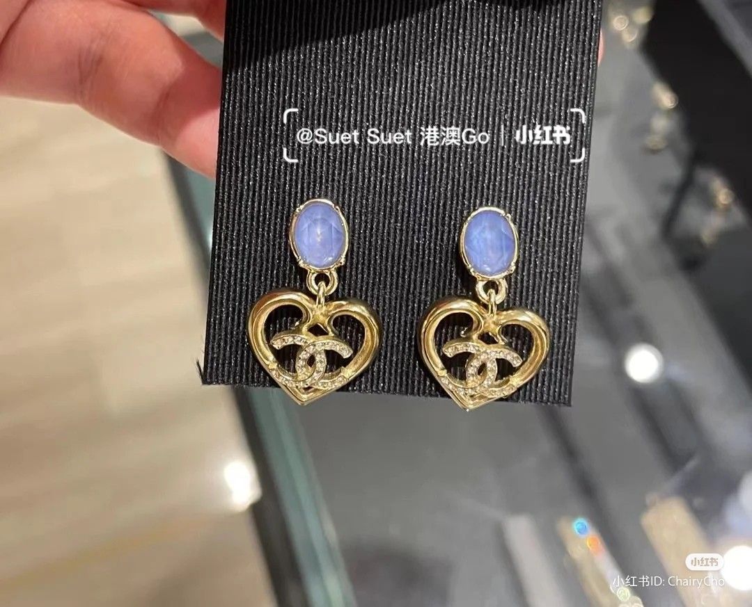 BNIB Chanel 23C Earrings Heart Shape with Blue Crystal Light Gold Hardware  earring