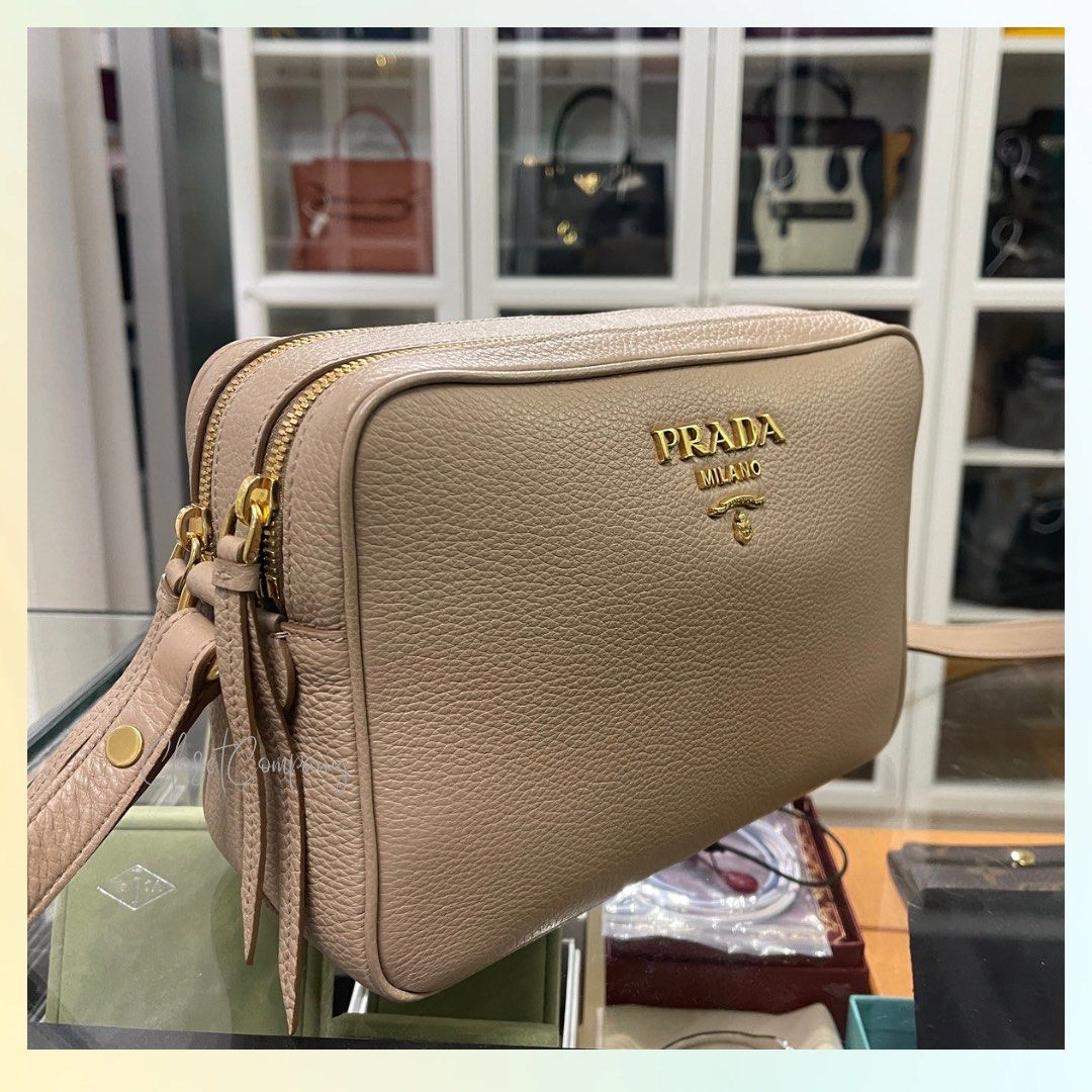 Tastaz - PRADA 1bh079 double zip camera bag nude. Size 24