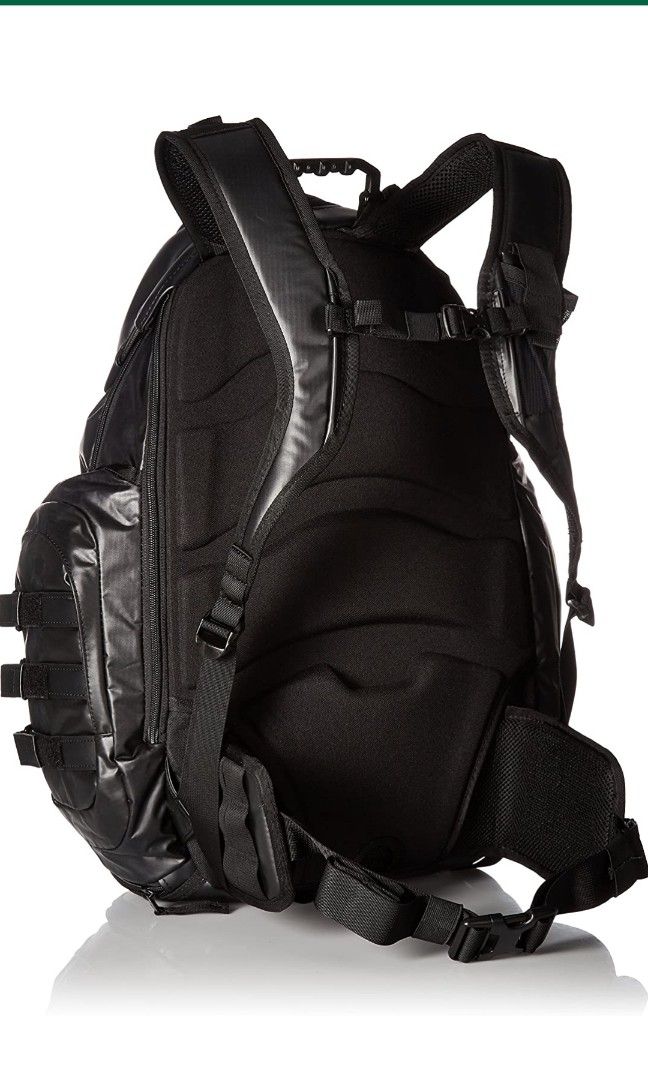 Oakley kitchen sink lx designer backpack stealth black outlet