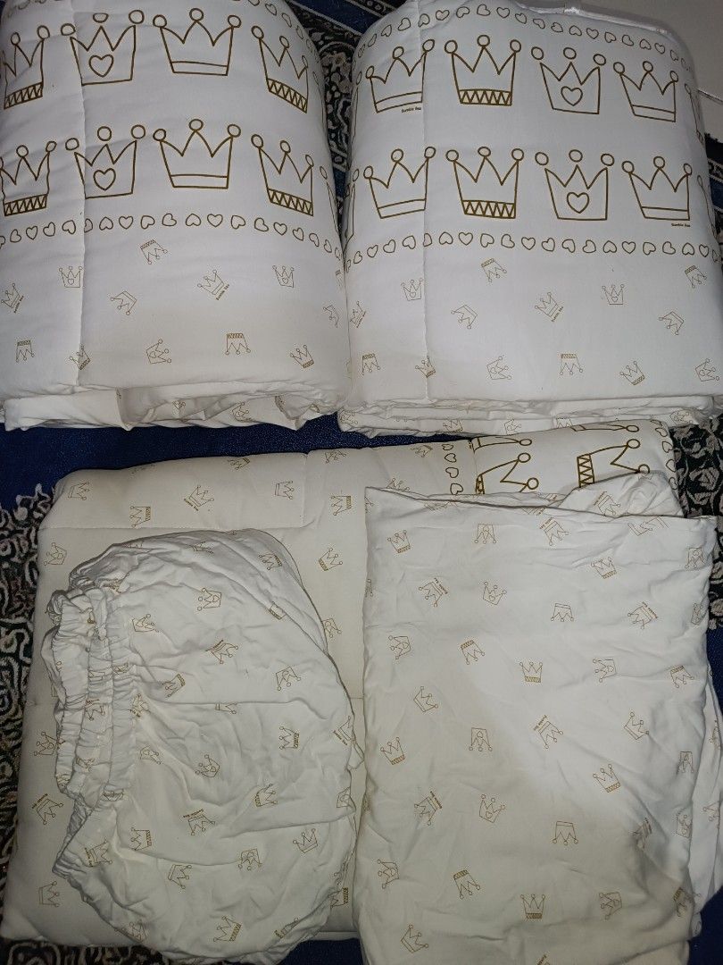 Bumble bee crib hotsell set