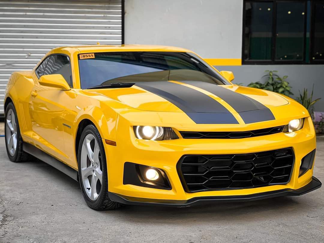 Chevrolet Camaro RS Bumble Bee Auto, Cars for Sale, Used Cars on Carousell