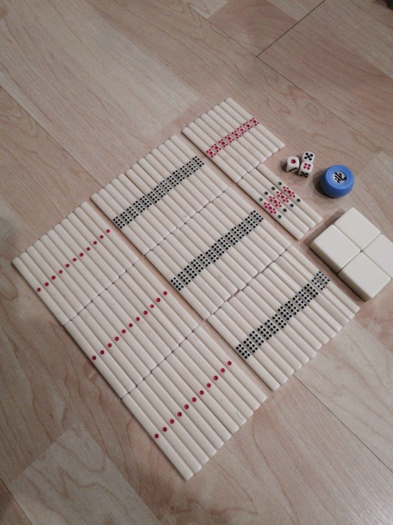 Chinese Mahjong Scoring Sticks, Hobbies & Toys, Memorabilia