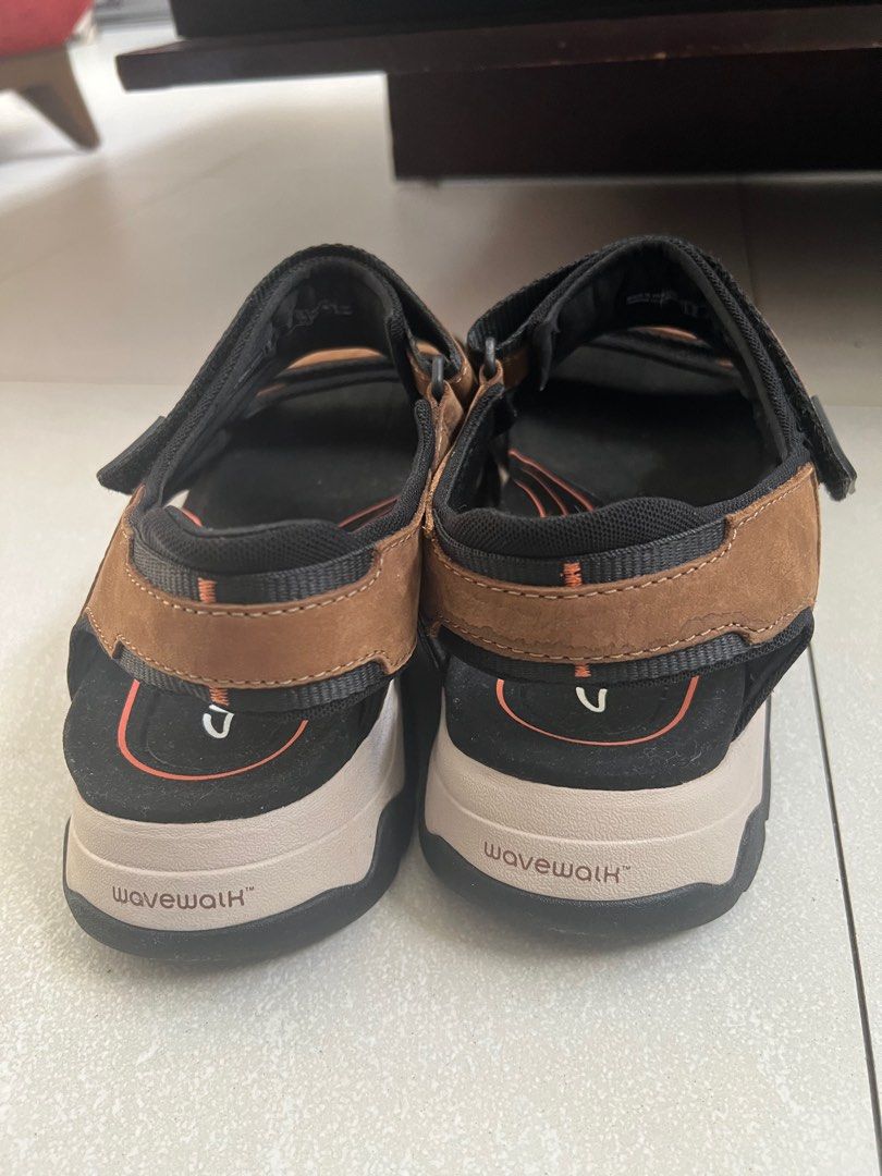 Clarks Mens Wave 2.0 Jump Nubuck Open Toe Slingback Sandals, Men's Fashion,  Footwear, Slippers u0026 Slides on Carousell