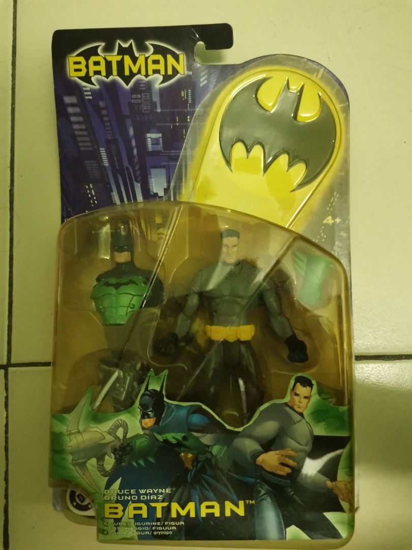 DC Batman系列蝙蝠俠Bruce Wayne Bruno Diaz 2004年, 興趣及遊戲, 玩具& 遊戲類- Carousell